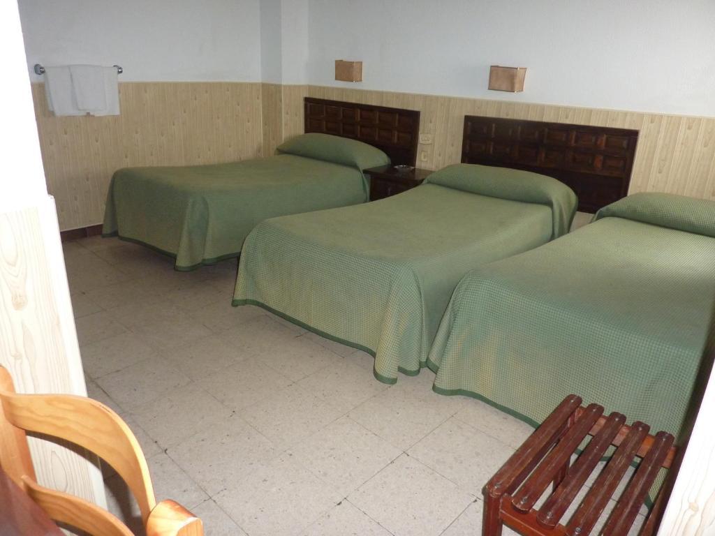 Pension Versalles Algeciras Szoba fotó
